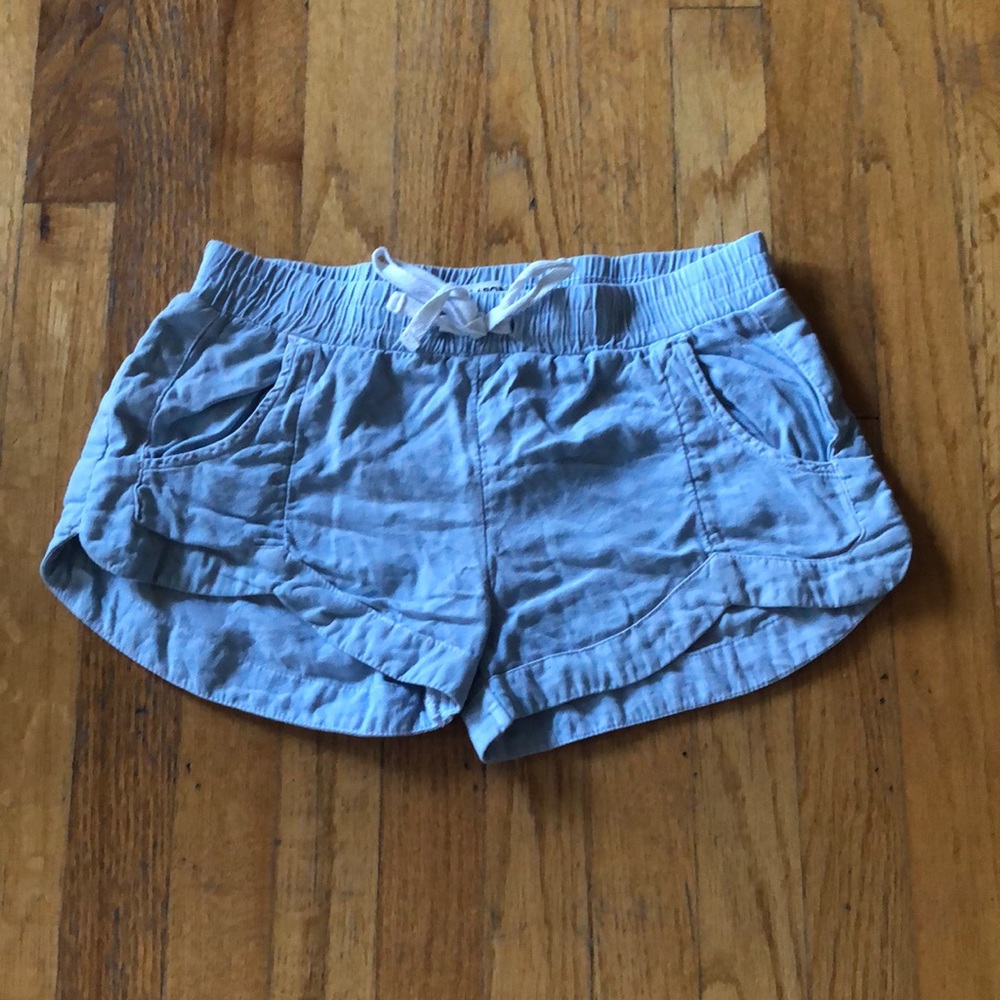 Billabong Chambray shorts.